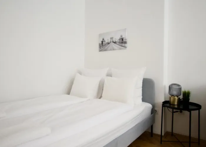 Standard Apartment By Hi5 - Petofi 12